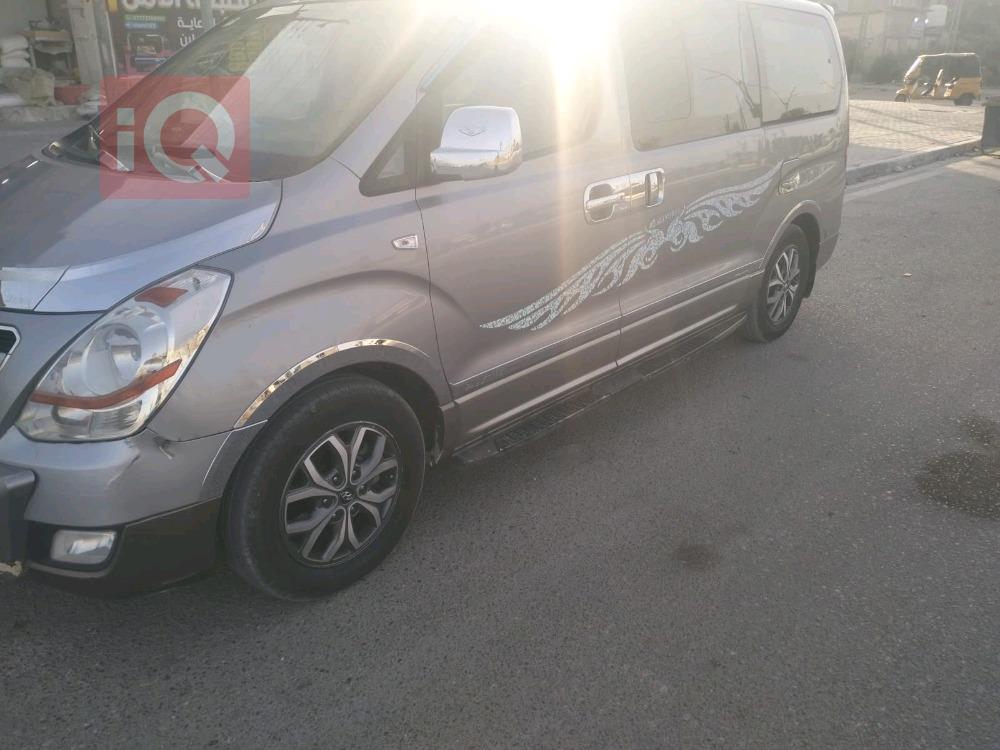 هیوندای ستاركس